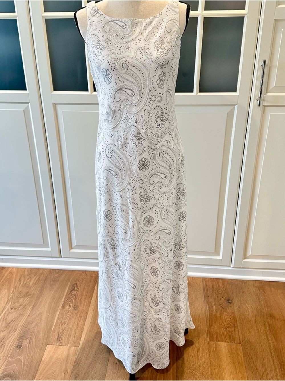 Liz Claiborne Night White Beaded Maxi Dress